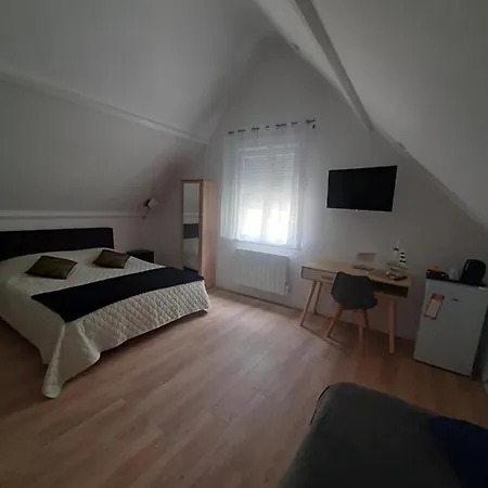 Frühstückspension La Cottiniere